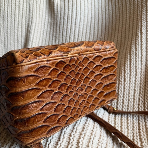 Brahmin Chelcy Mini Backpack Honey Brown Saratoga Leather + Dust Bag - Picture 9 of 16